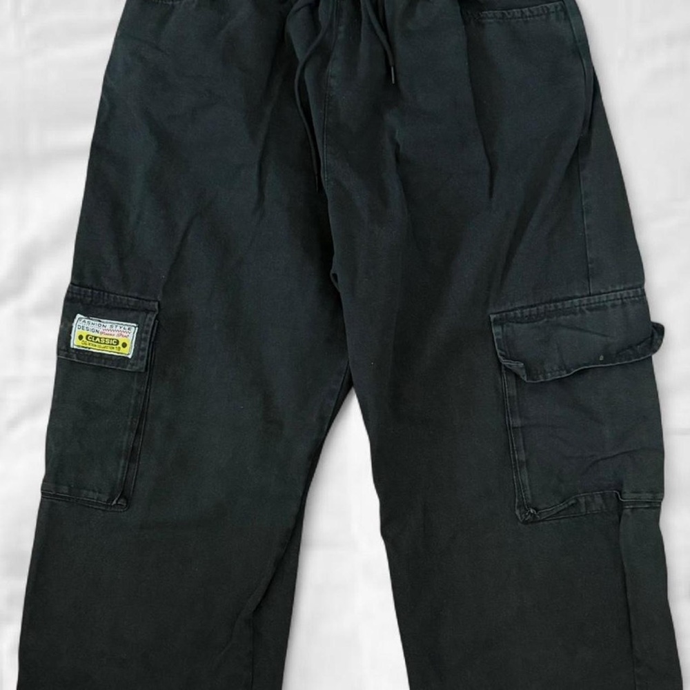 Black Cargo Pants